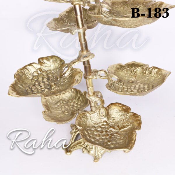 هفت سین و شکلات خوری B183